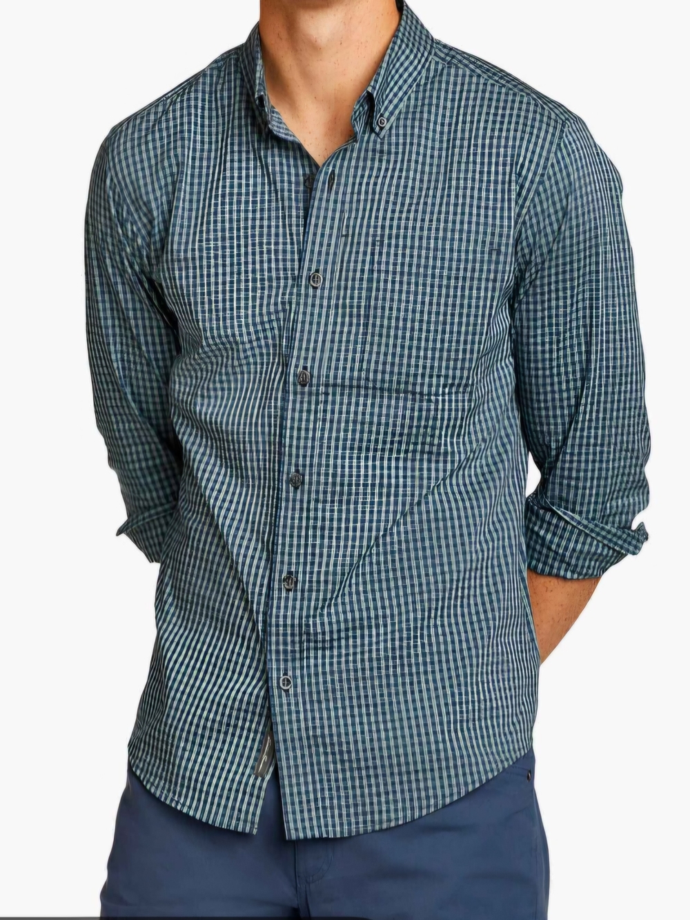 Eddie Bauer Men's Voyager Flex Long-Sleeve Shirt in Dusted Indigo Plaid